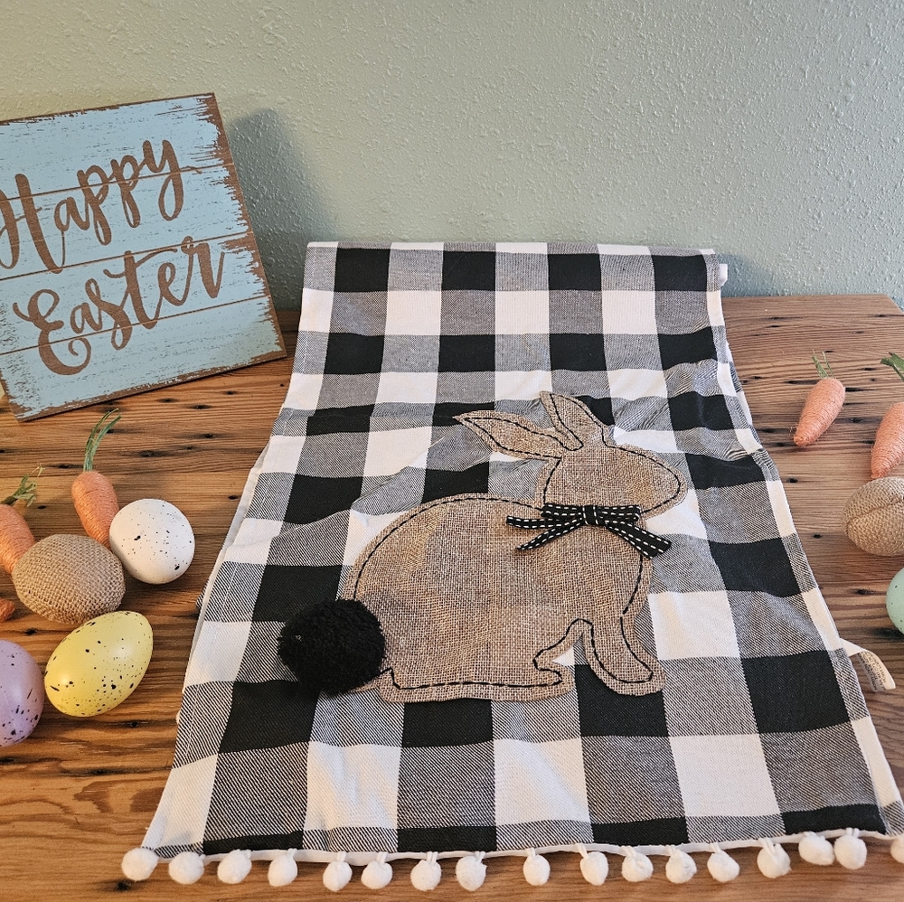 Easter Table runner
